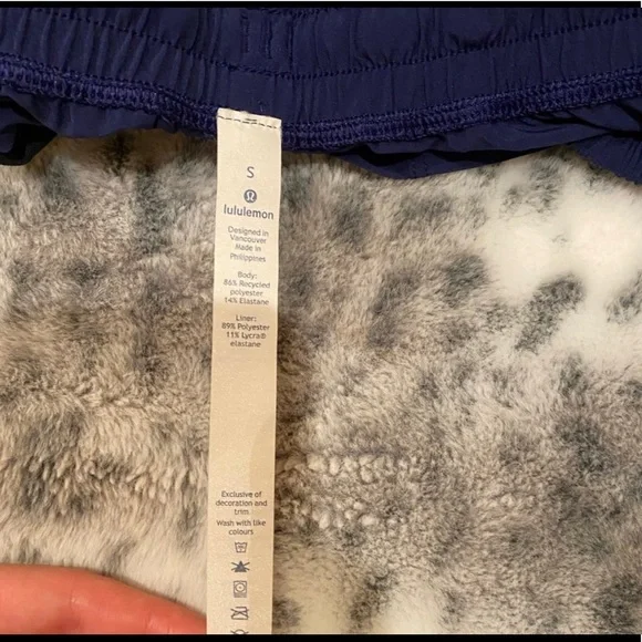Lululemon Pace Breaker Linerless Short 9” - Size S - Picture 4 of 4